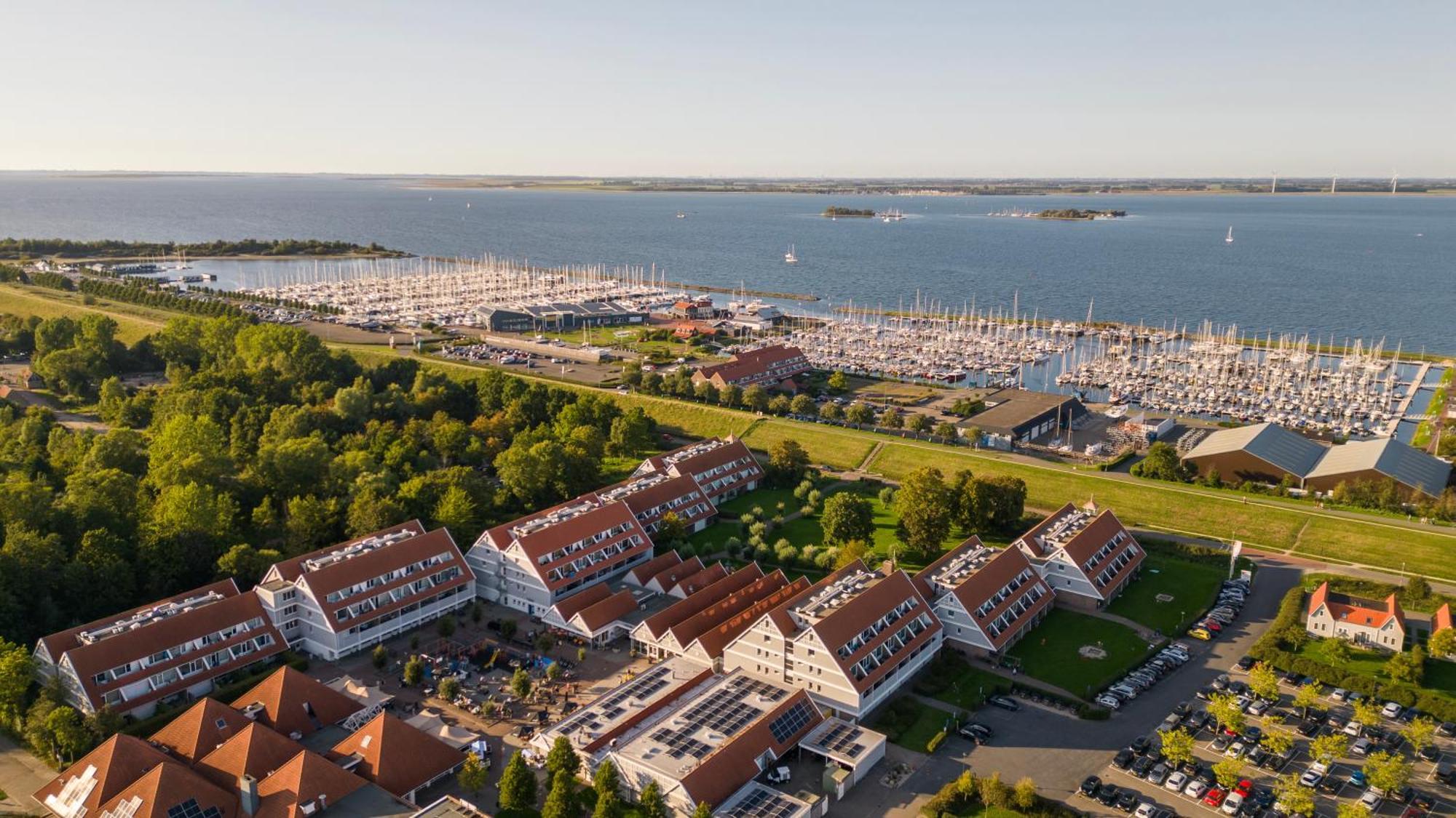 Summio Parc Aquadelta Hotel Bruinisse Bagian luar foto